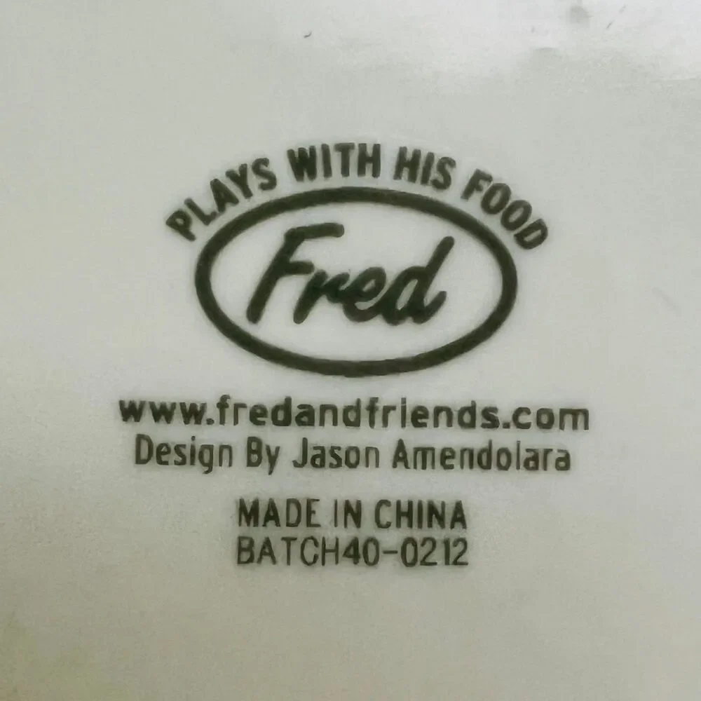 FRED & FRIENDS Plays With His Food Ceramic Plates, Set of 2